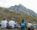 ~2620 m, les touristes regardent les bouquetins qui regardent les touristes qui...